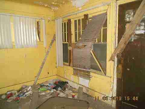 4033 Clairmont (17)_m.jpg